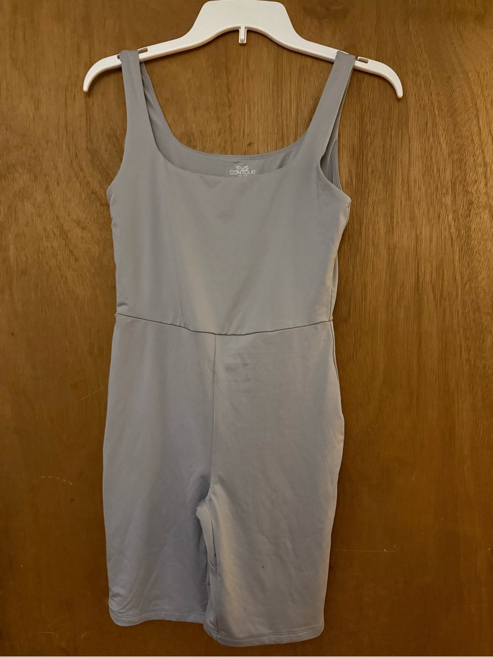 Comfortable Scoop-Neck Romper — Light Gray